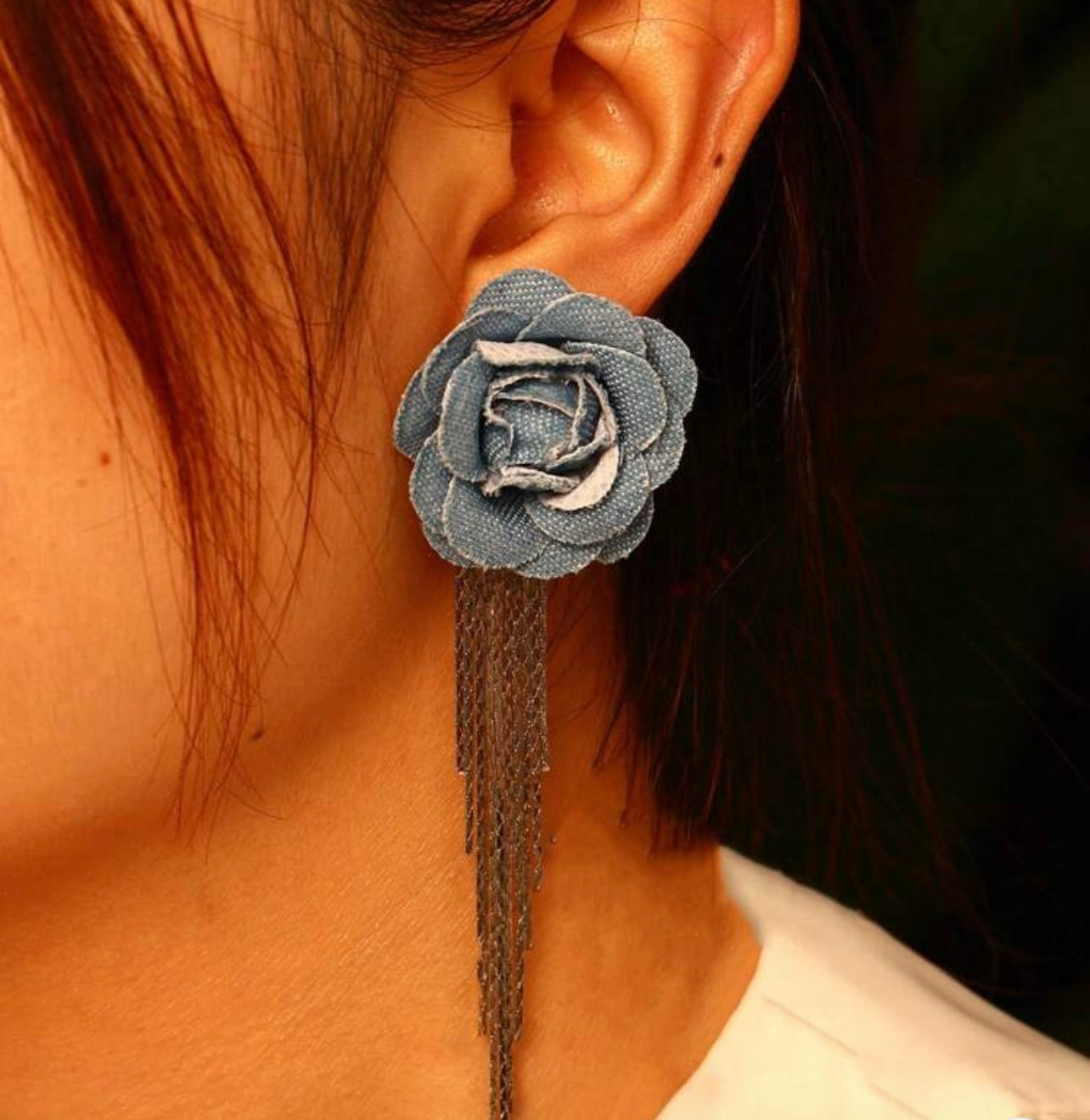 “DENIM EARRINGS WITH SILVER CHAIN