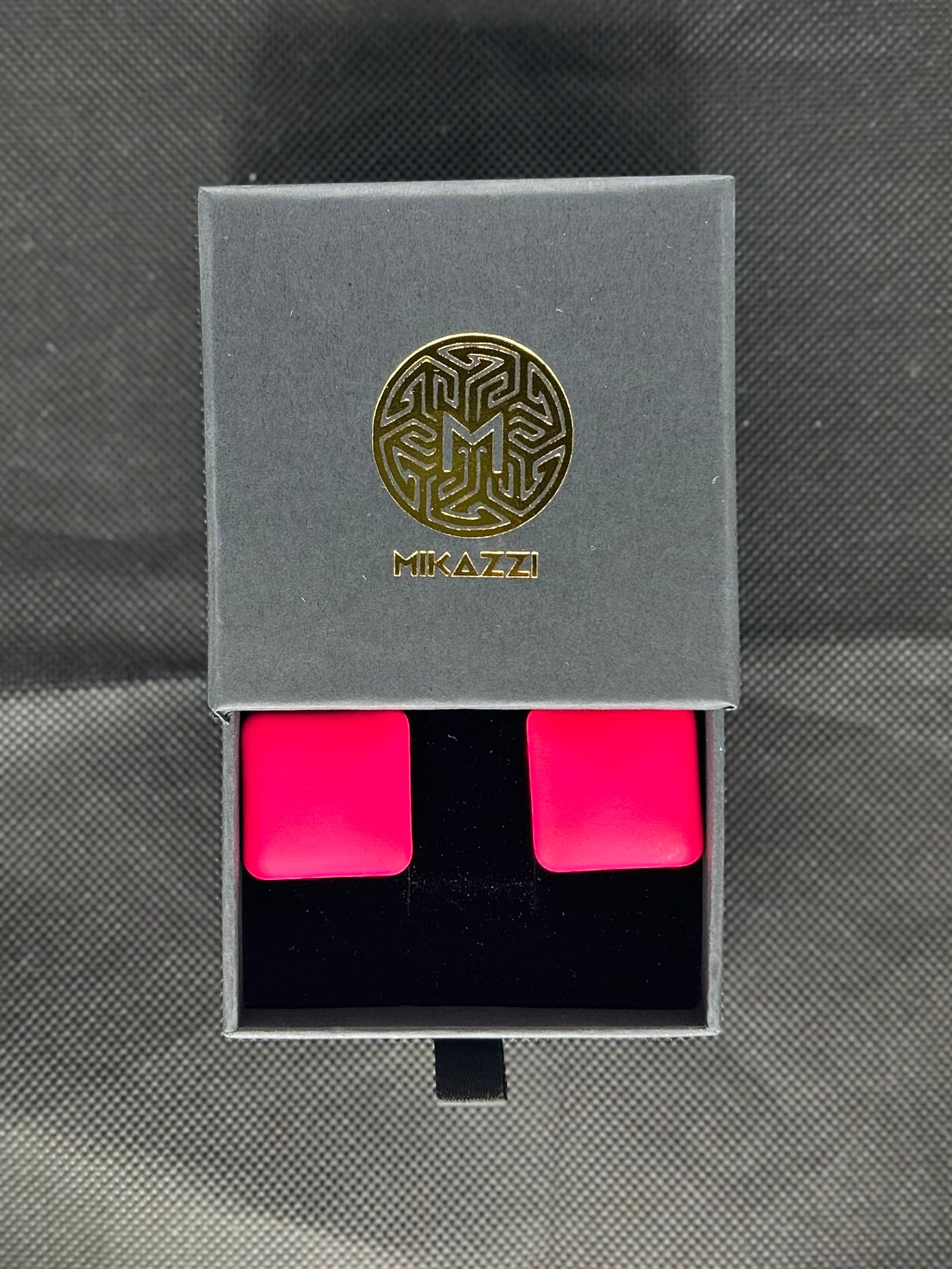 TWO-SHAPED EARRINGS