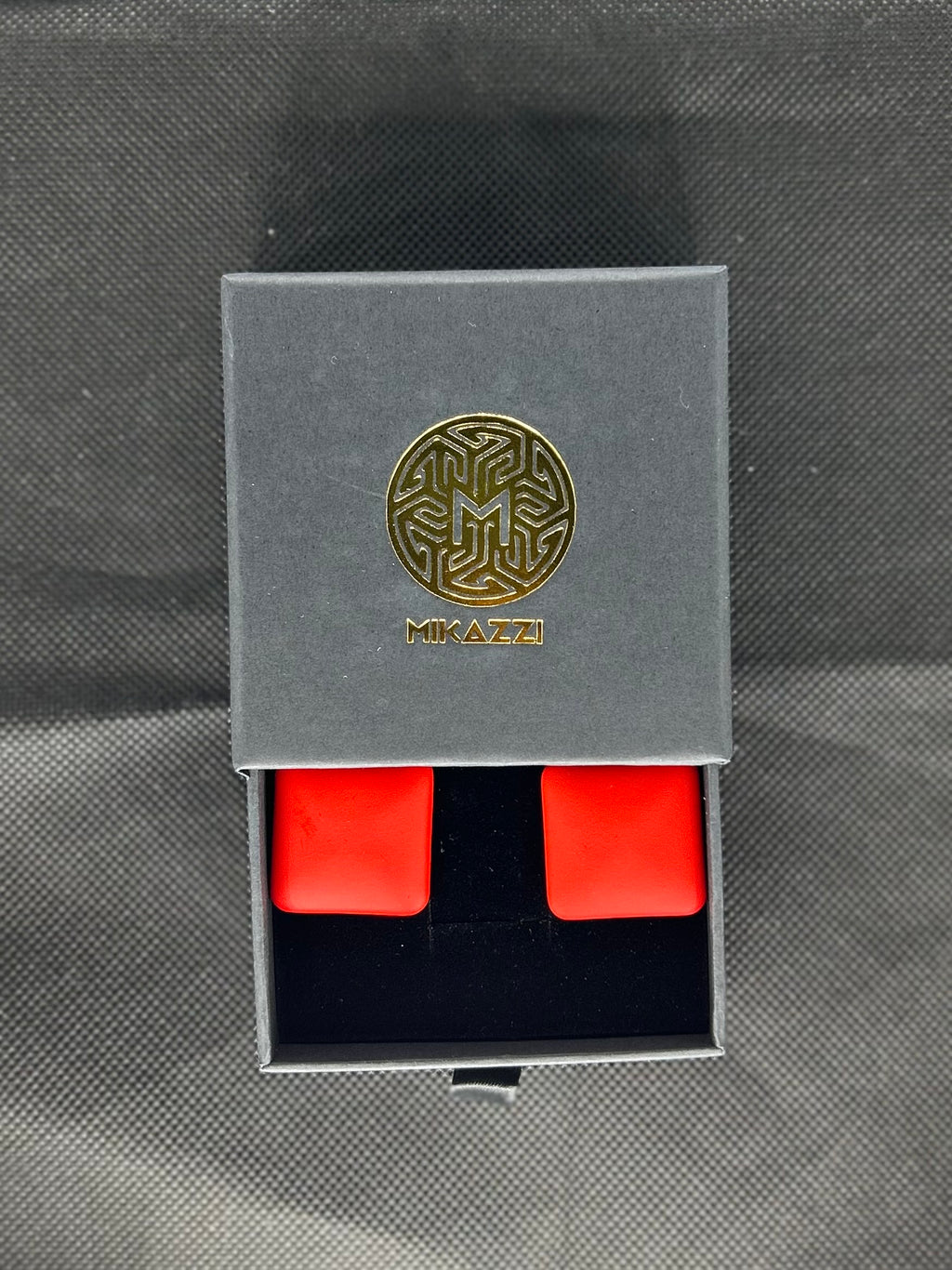 TWO-SHAPED EARRINGS
