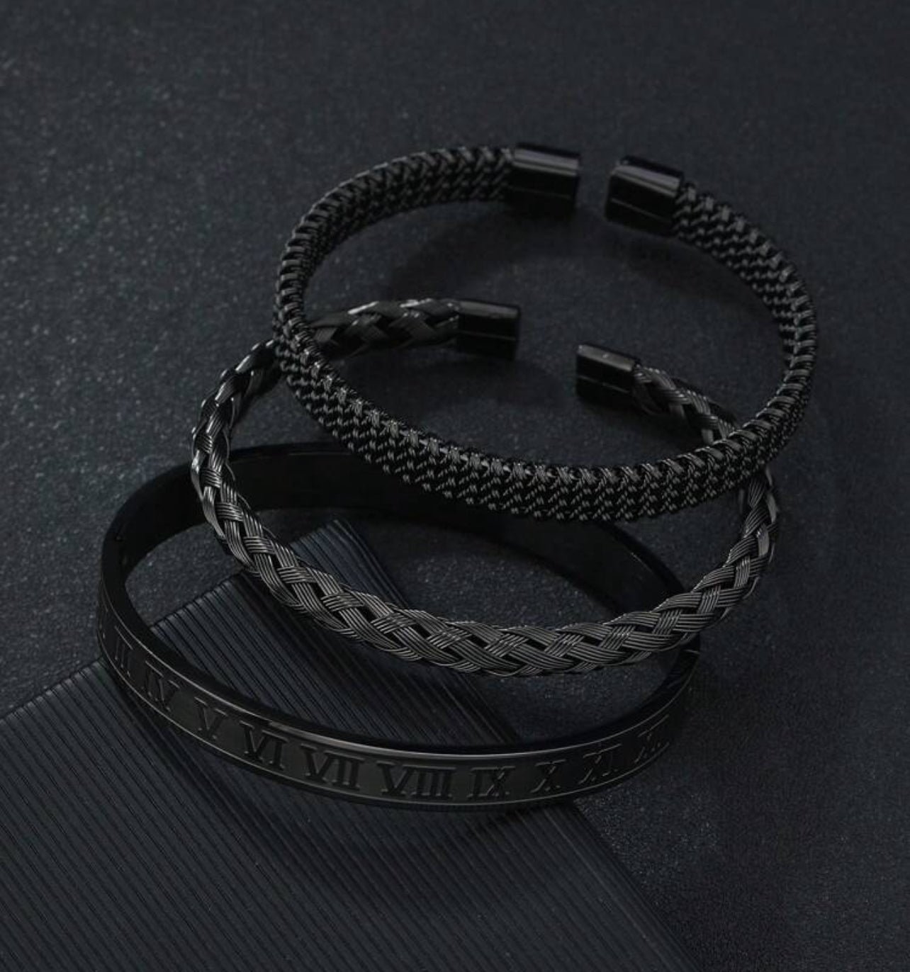 BLACK ROMAN NUMERALS BRACELET FOR MEN